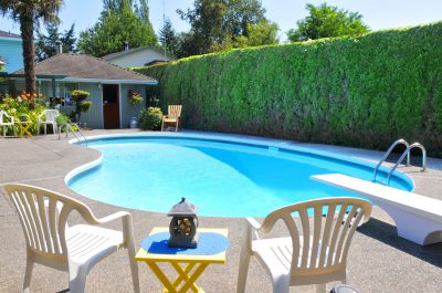 Prevent Further Damage To Your Inground Pool By Getting Professional Repair!